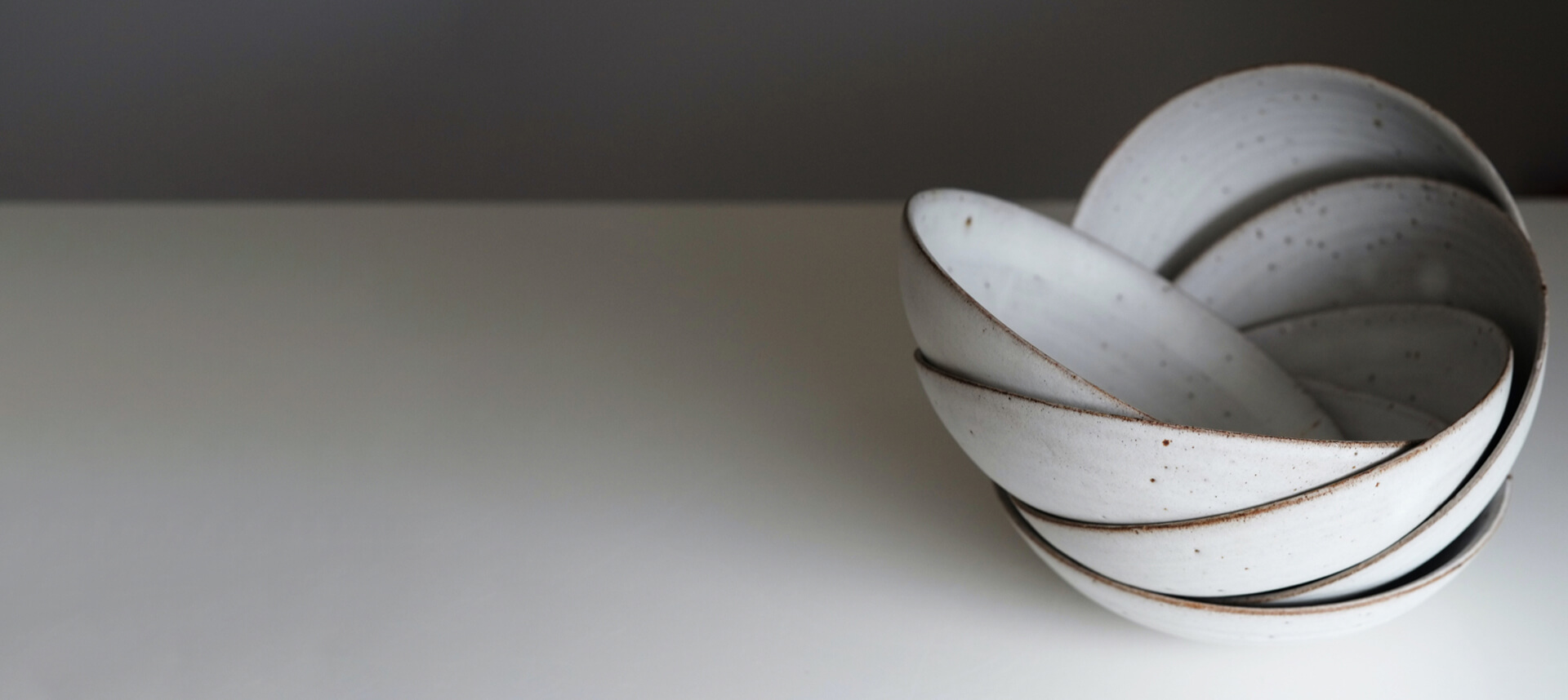 Behind the plates - studio stories